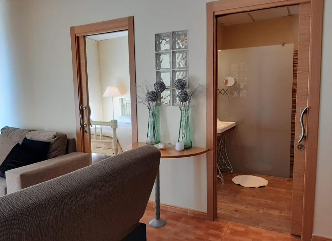Comodo Apartamento Deltebre Exterior photo